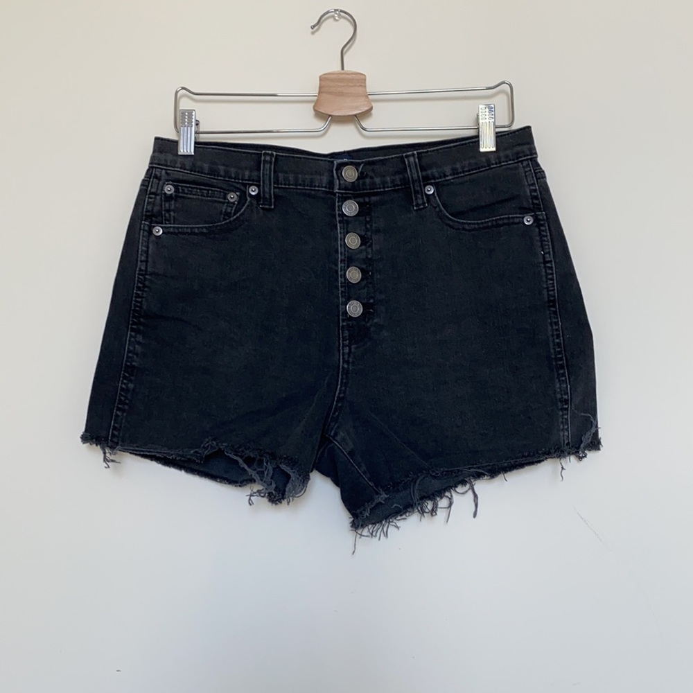 GAP Denim Washed Black Shorts - Women’s 10/30R